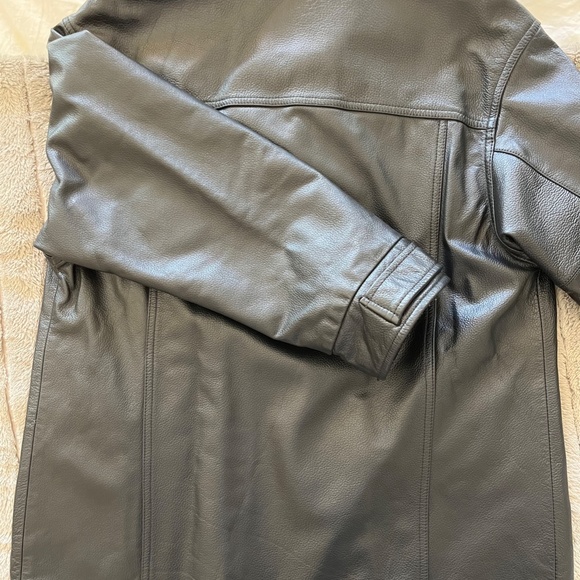 Armani Jeans Oversized Leather Jacket - Picture 4 of 7